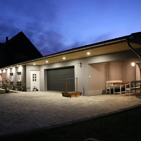 Vintage Lelle Apartment